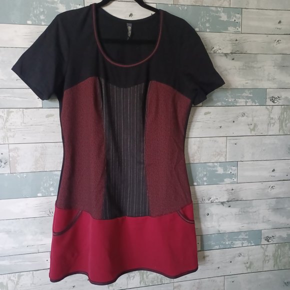 EUC XL Kollontai Red Tunic - Picture 2 of 3